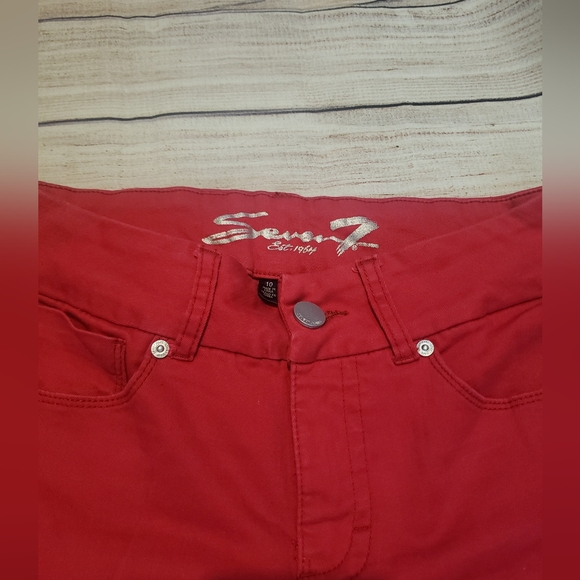 Red pants - Picture 4 of 4